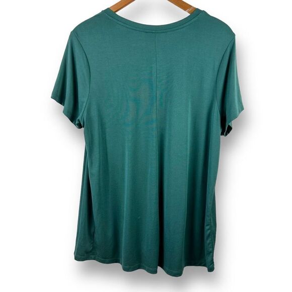 Ava & Viv Green Short Sleeve Loose Fit T-Shirt Size X - Picture 2 of 8